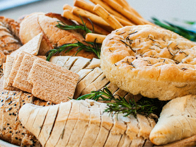 Nutritious healthy recipes with fresh vegetables and whole grains